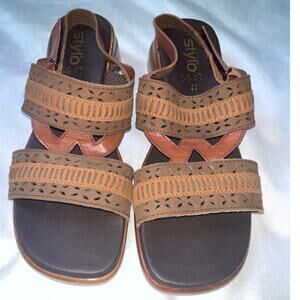 Stylo Leather Comfort Sandals - Women's Size 41 (10 US)